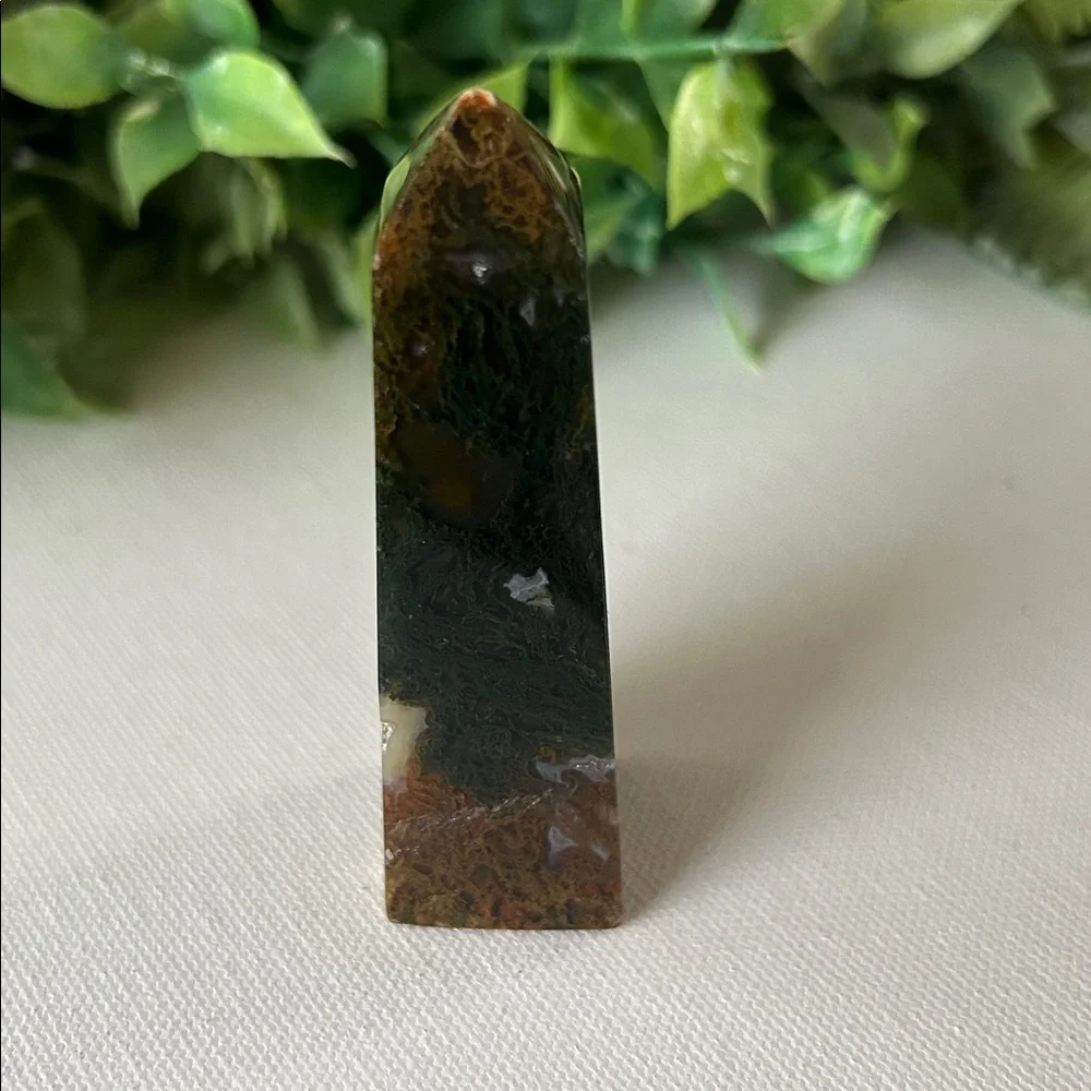 💎 Moss Agate Crystal Tower (B)